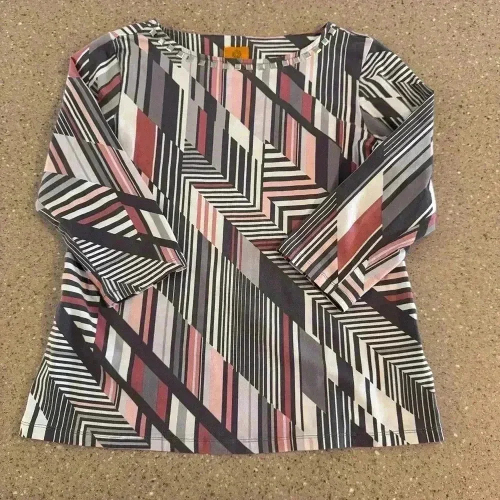 RUBY RD. WOMAN SOFT 3/4 SLEEVE BEADED NECKLINE TUNIC Med